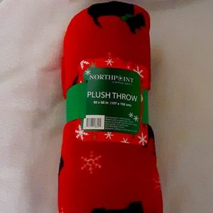 Northpoint Christmas Plush Throw